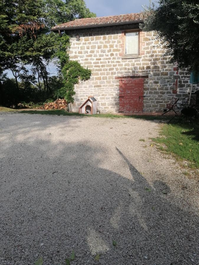 Pilgrim Rooms Gubbio Exterior foto